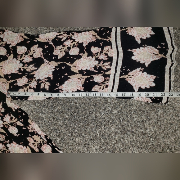 Rachel Zoe| Floral Boho Flowy Wide Leg Pants - Picture 4 of 5